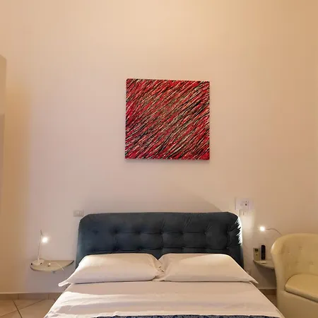 Trinità In Toledo Street 4*