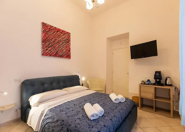 Trinita In Toledo Street 4* נאפולי