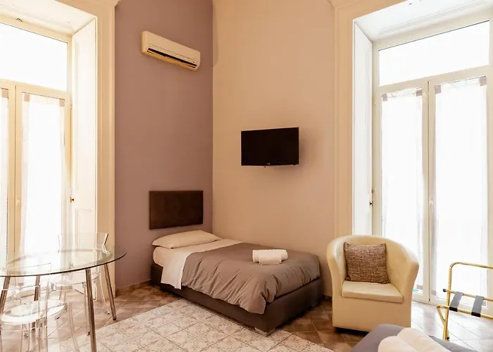 Trinita In Toledo Street נאפולי